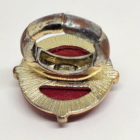Chunky Red Round Cabachon Acrylic Stone Prong Set Stretch Fashion Ring - Picture 6 of 6